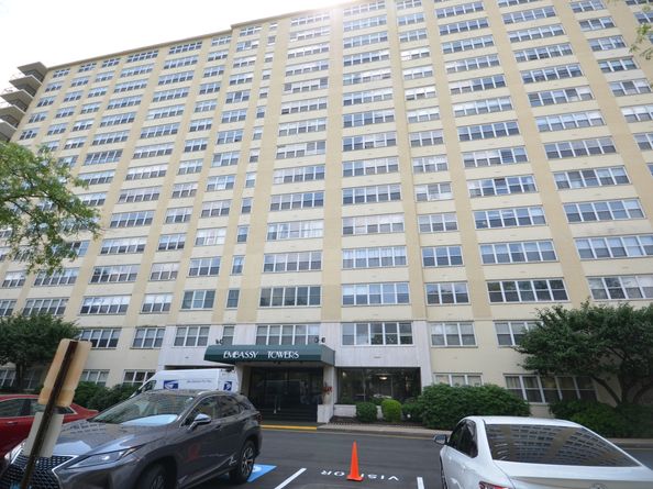 2625 Park Avenue 14N, Bridgeport CT 06604