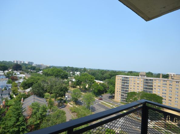 2625 Park Avenue 14N, Bridgeport CT 06604