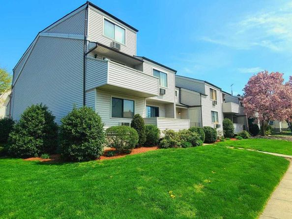 252 Harlem Avenue B6, Bridgeport CT 06606