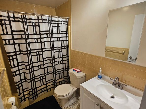 252 Harlem Avenue B6, Bridgeport CT 06606