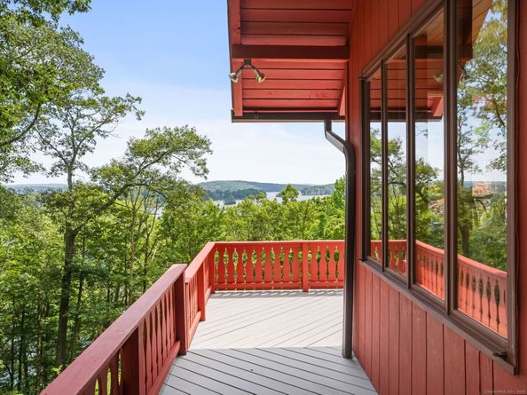 Undisclosed Address #24114517, New Fairfield CT 06812