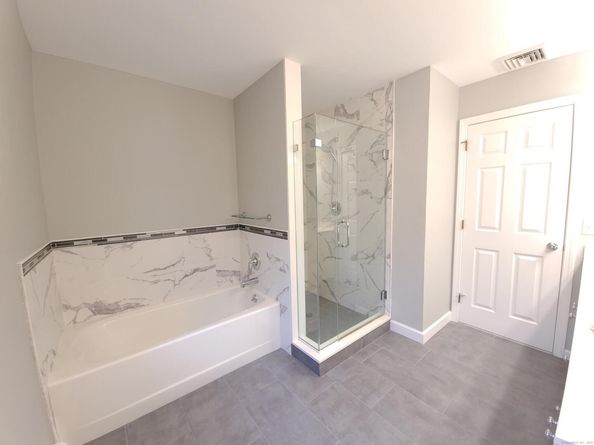 95 Baxter Street, Stratford CT 06615
