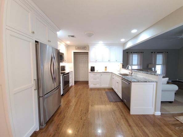 95 Baxter Street, Stratford CT 06615