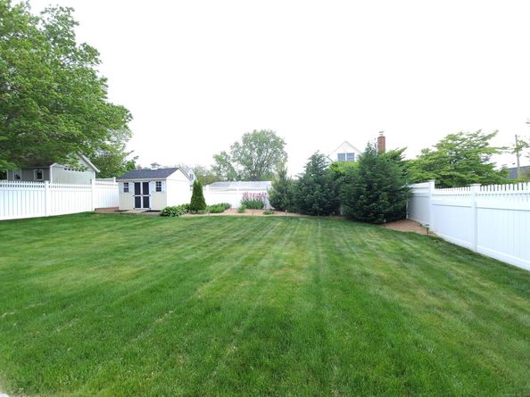 95 Baxter Street, Stratford CT 06615
