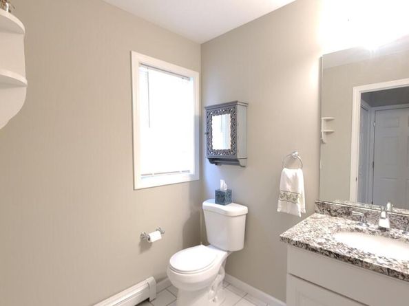 95 Baxter Street, Stratford CT 06615