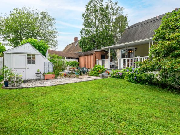 20 Wild Horse Road, Stamford CT 06905
