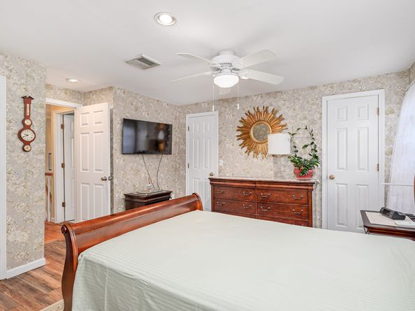 20 Wild Horse Road, Stamford CT 06905