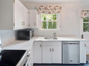 33 Halsey Drive, Greenwich CT 06870