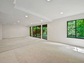 289 New Norwalk Road 22, New Canaan CT 06840