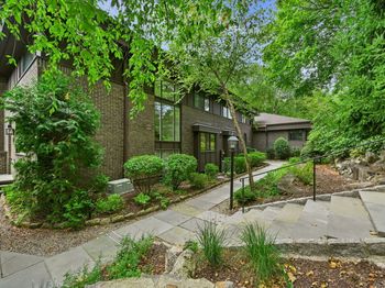 289 New Norwalk Road