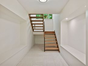 289 New Norwalk Road 22, New Canaan CT 06840