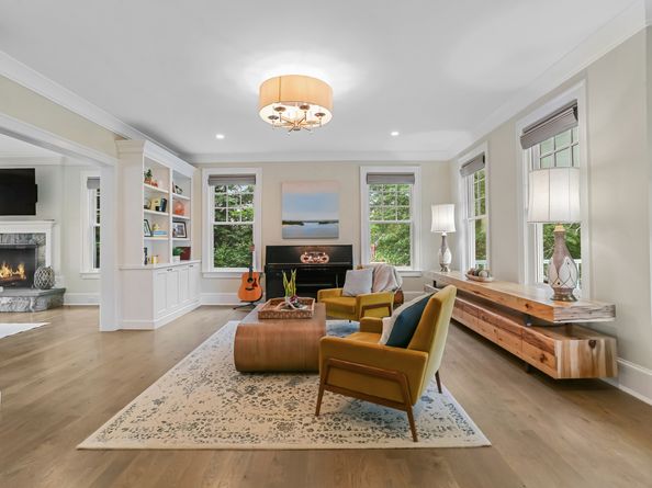 254 Penfield Road, Fairfield CT 06824