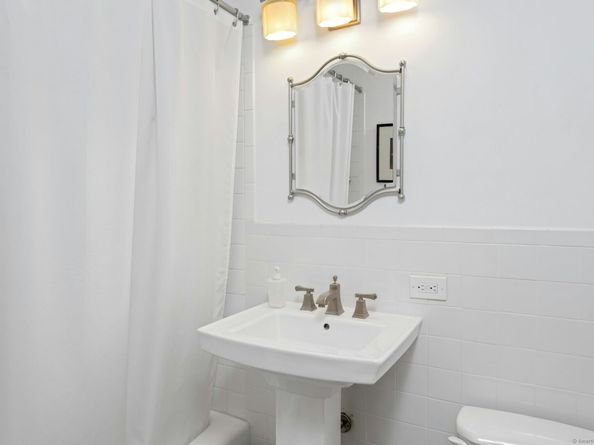 50 Glenbrook Road APT 7C, Stamford CT 06902