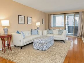 50 Glenbrook Road APT 7C, Stamford CT 06902
