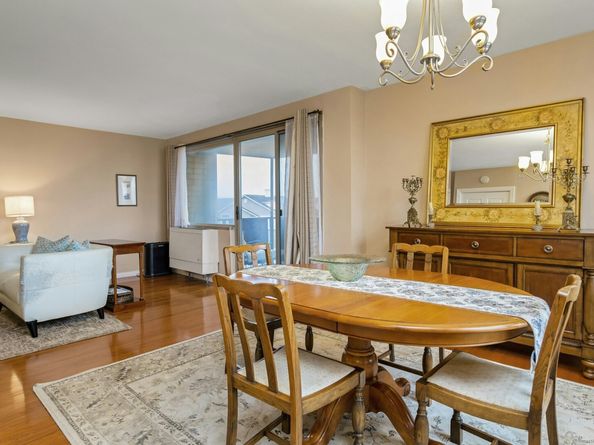 50 Glenbrook Road APT 7C, Stamford CT 06902