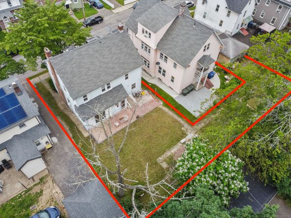 73 Atwater Street, Bridgeport CT 06604