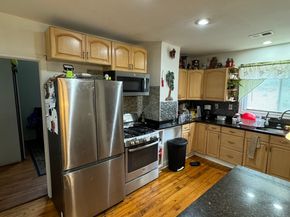 385 Chamberlain Avenue, Bridgeport CT 06606