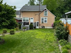 385 Chamberlain Avenue, Bridgeport CT 06606