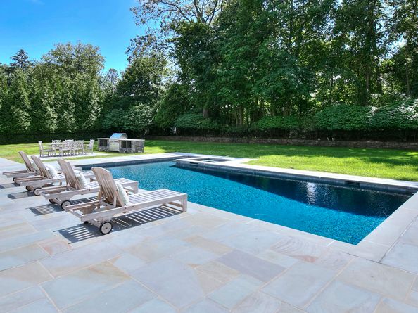 14 Mayflower Parkway, Westport CT 06880