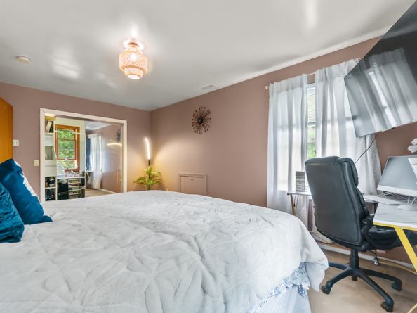 30 Hi Barlow Road, Newtown CT 06470
