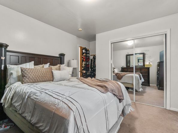 30 Hi Barlow Road, Newtown CT 06470