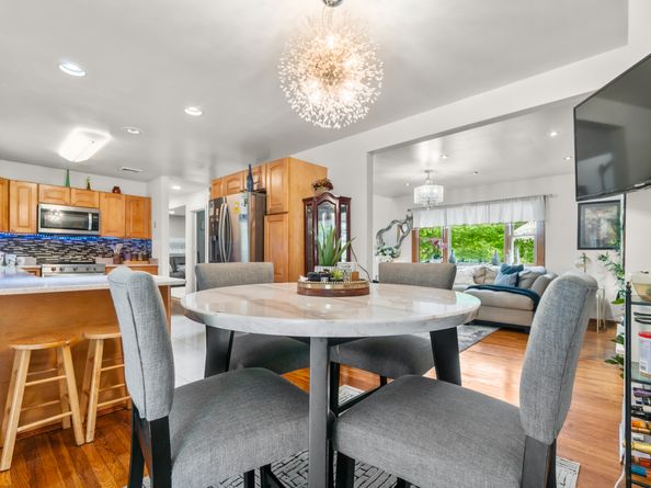 30 Hi Barlow Road, Newtown CT 06470