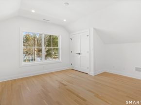 10 Tierney Lane, Westport CT 06880