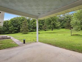 1 Old Middle Road, New Milford CT 06776