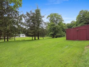 1 Old Middle Road, New Milford CT 06776