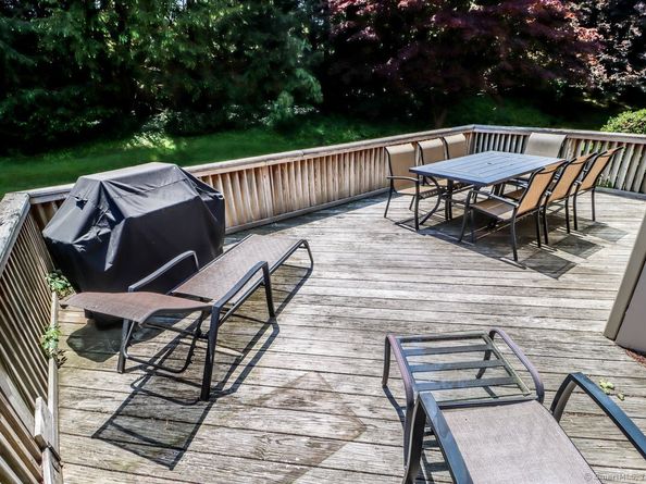 230 New Canaan Avenue APT 2, Norwalk CT 06850