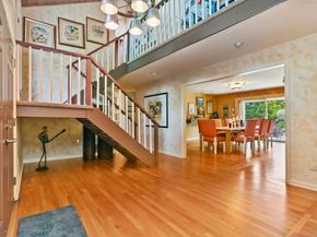 8 Hedgerow Common, Weston CT 06883
