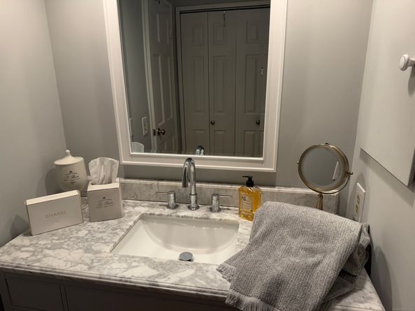 13 Hills Lane 13, Westport CT 06880