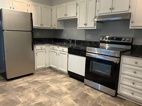 13 Hills Lane 13, Westport CT 06880