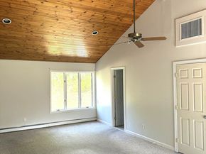 33 Manor Drive, Trumbull CT 06611