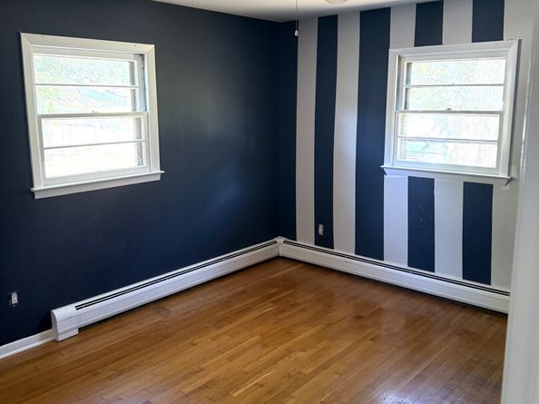 33 Manor Drive, Trumbull CT 06611