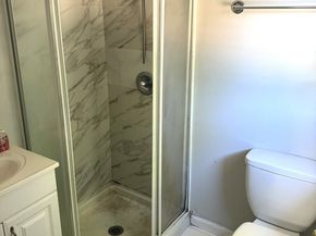 33 Manor Drive, Trumbull CT 06611