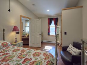 6 Pitcairn Avenue, Leicester MA 01524