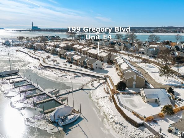 199 Gregory Boulevard E4, Norwalk CT 06855