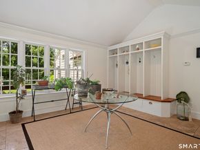 25 Father Peters Lane, New Canaan CT 06840