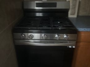 Bld 35 Court D Court 133, Bridgeport CT 06610