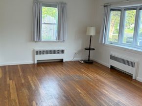 17 Sunset Drive, Shelton CT 06484