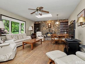 11 Tanglewood Drive, Danbury CT 06811