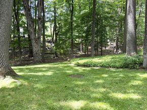 25 Lords Highway E, Weston CT 06883