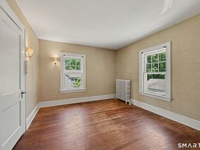 378 Wilton Road W, Ridgefield CT 06877