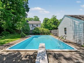 378 Wilton Road W, Ridgefield CT 06877