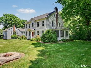 378 Wilton Road W, Ridgefield CT 06877