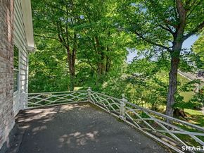378 Wilton Road W, Ridgefield CT 06877