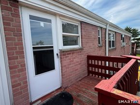 182 Seaton Road 4, Stamford CT 06902