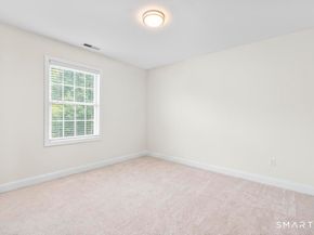 78 Village Court 78, Wilton CT 06897