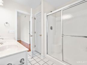 78 Village Court 78, Wilton CT 06897